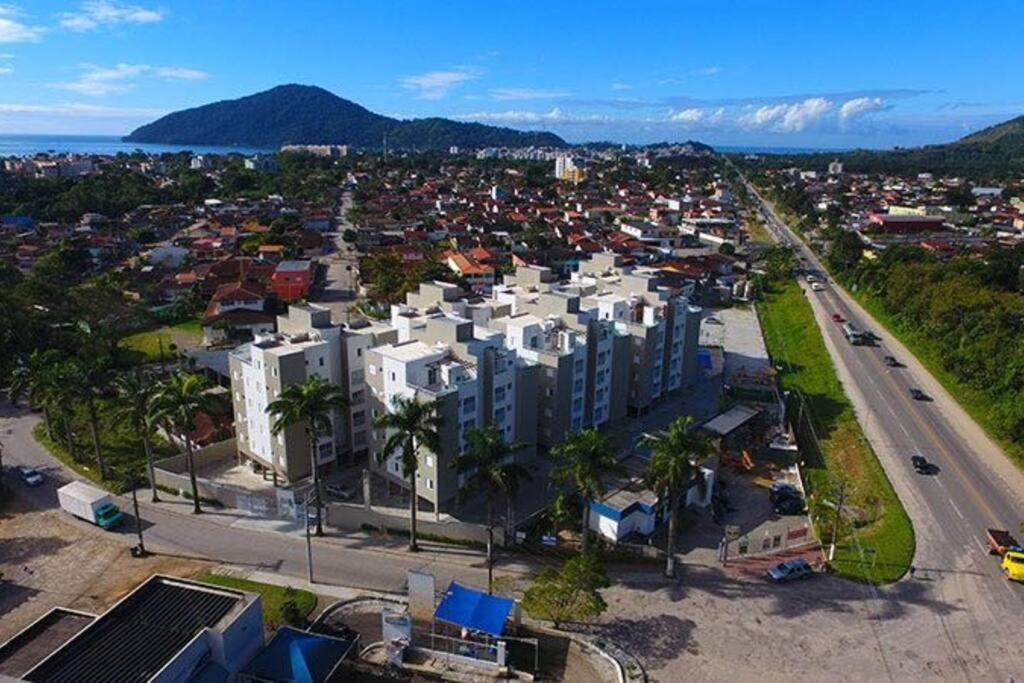 Apartamento Ubatuba - Ar Condicionado, Estacionamento, Elevador, Portaria 24H - Wifi Gratis! - Jardim Das Palmeiras المظهر الخارجي الصورة